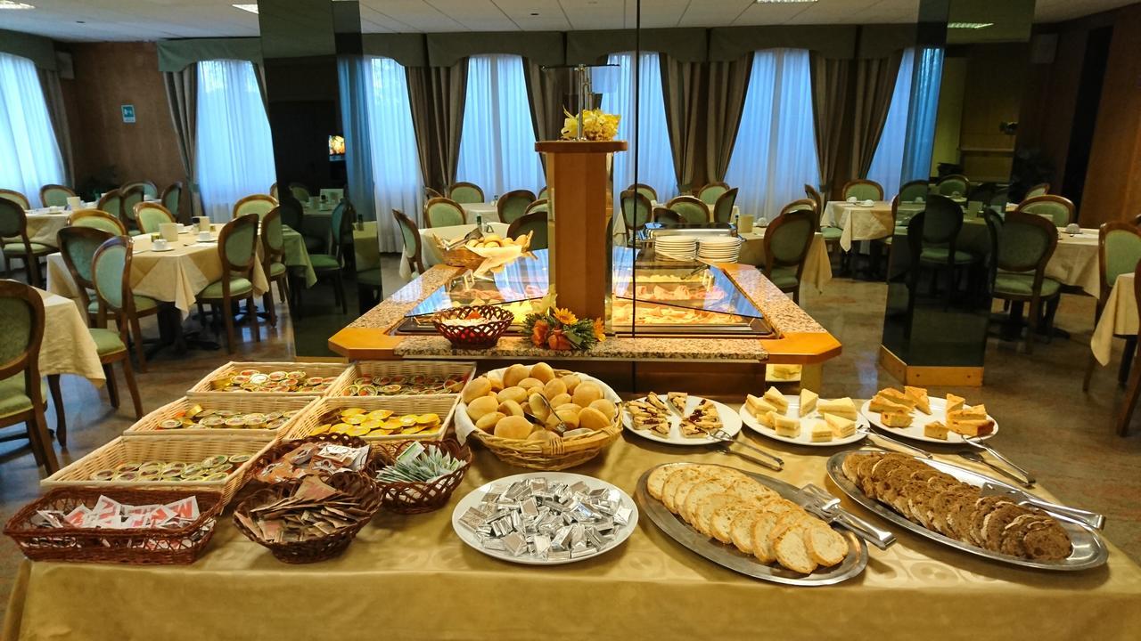 Hotel Pian Nava Premeno Extérieur photo