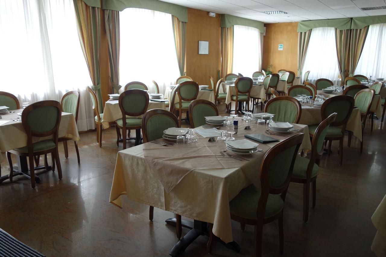 Hotel Pian Nava Premeno Extérieur photo